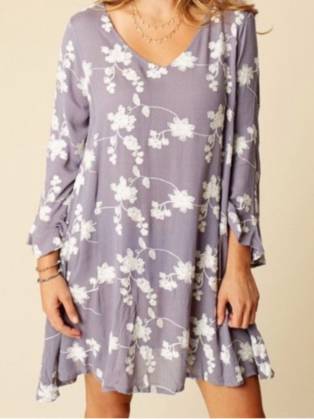 Altar’d State Floral Embroidered V-Neck Swing Shift Dress Blue Grey Cottagecore